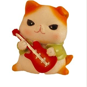 I'd like to give this small figure away